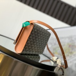 Monte-Carlo Small Clutch Bag