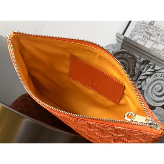 SENAT Medium Clutch Bag