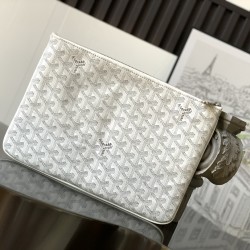 SENAT Medium Clutch Bag
