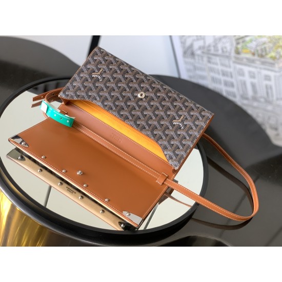 Monte-Carlo Small Clutch Bag