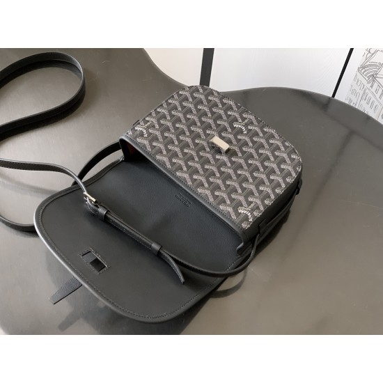 Belvdre Small Bag
