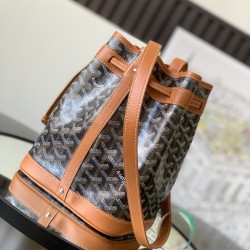 Petit Flot Bucket Bag
