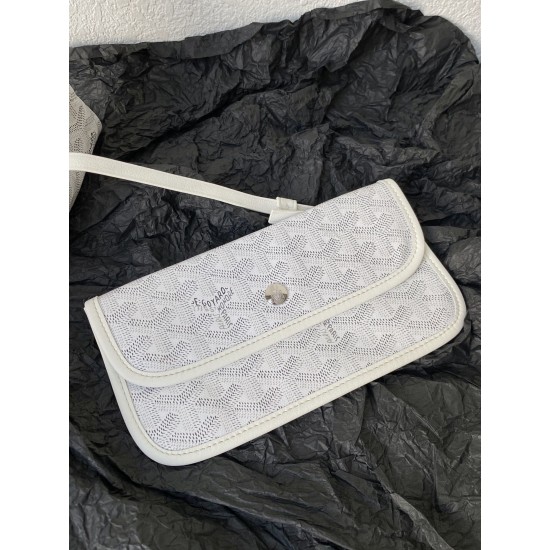 hobo zipper tote