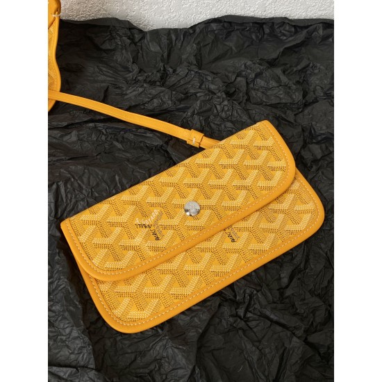 hobo zipper tote