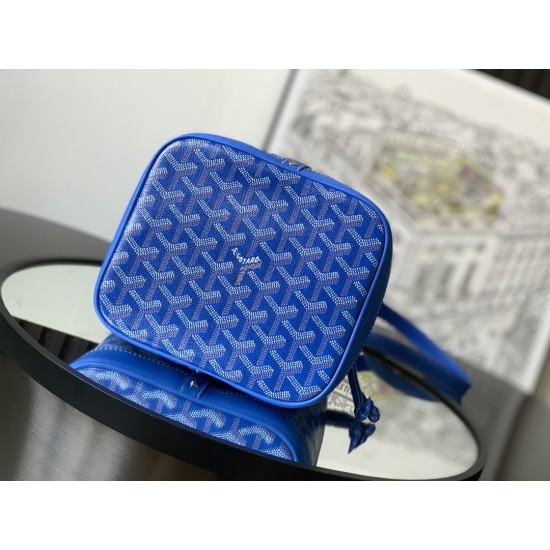 Petit Flot Bucket Bag