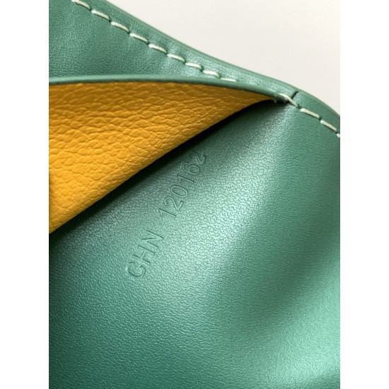 Grenelle Passport Folder