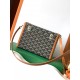 Goyard Cassette Trunk BagGoyard Cassette Trunk棕色里面是黄色皮。包包带要另外买的~尺寸:21*15*6.5cm可轻松放下promax大小男女适用重量:600g轻便易于携带搜编码8211 ❣️ Goyard Cassette Trunk BagGoyard Cassette Trunk棕色里面是黄色皮。包包带要另外买的~尺寸:21*15*6.5cm可轻松放下promax大小男女适用重量:600g轻便易于携带搜编码8211 ❣️