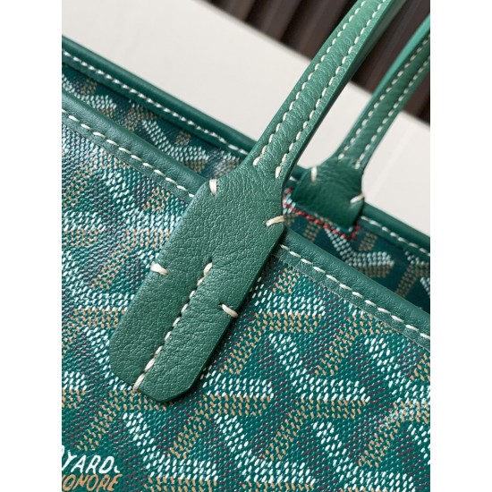 Artois Medium Zipper Tote Bag
