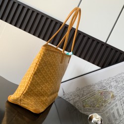 Artois Medium Zipper Tote Bag