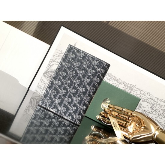 Grenelle Passport Folder