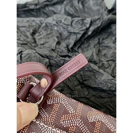 hobo zipper tote