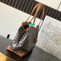 Bellechasse Biaude Small Bag