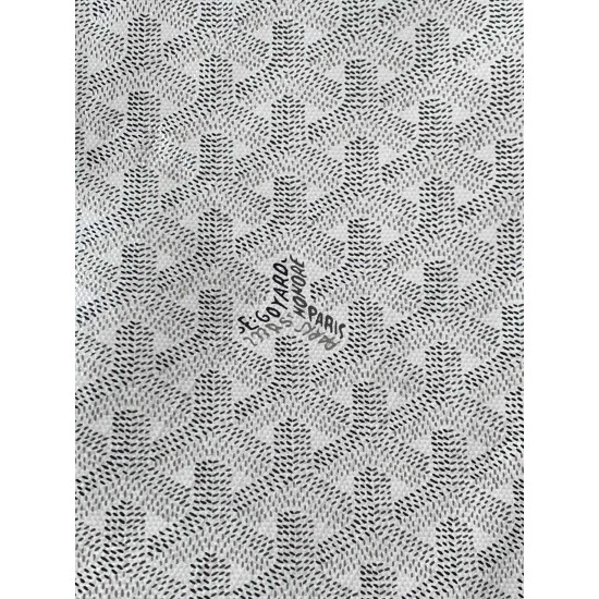 Artois Medium Zipper Tote Bag