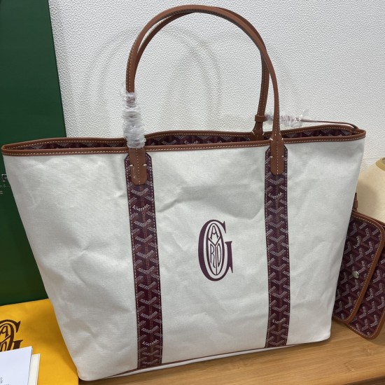 Saint Louis Pertuis  tote bag