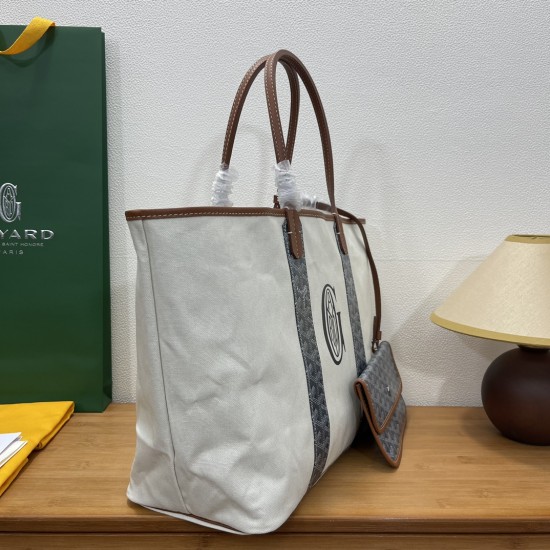 Saint Louis Pertuis  tote bag