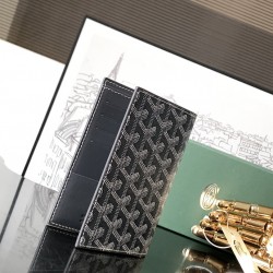 Grenelle Passport Folder