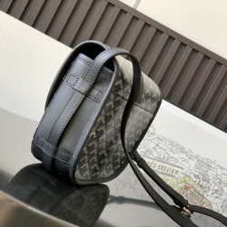 Belvdre Small Bag