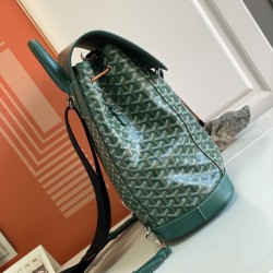 Goyard Alpin backpack size: 39x32x15.5cm