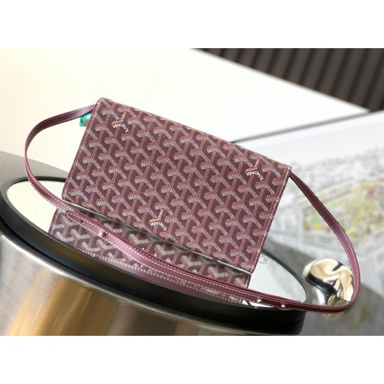 Monte-Carlo Small Clutch Bag