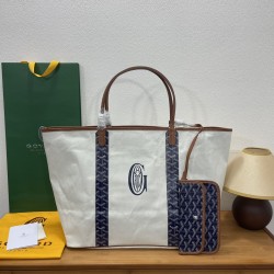 Saint Louis Pertuis  tote bag
