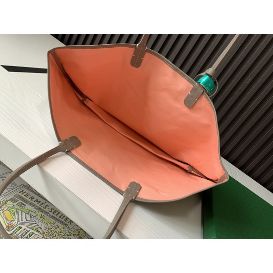 Poitiers Tote Bag