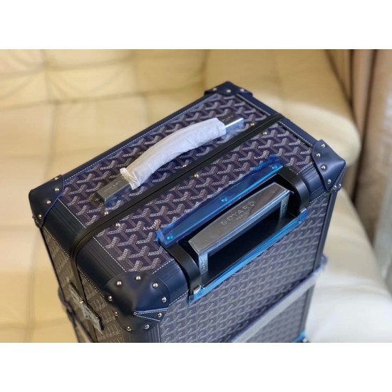 Bourget 20” Trolley Case。50 cm x 24 cm x 36 cm