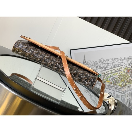Monte-Carlo Small Clutch Bag
