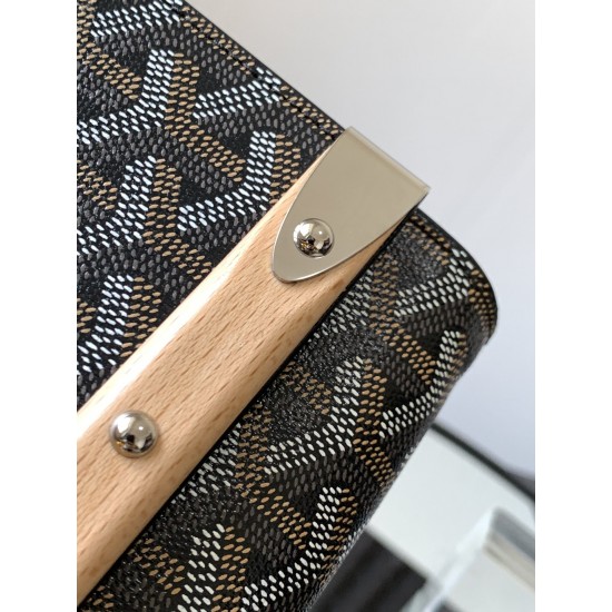 Monte-Carlo Small Clutch Bag