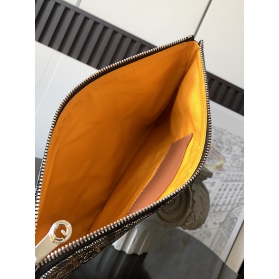 SENAT Medium Clutch Bag