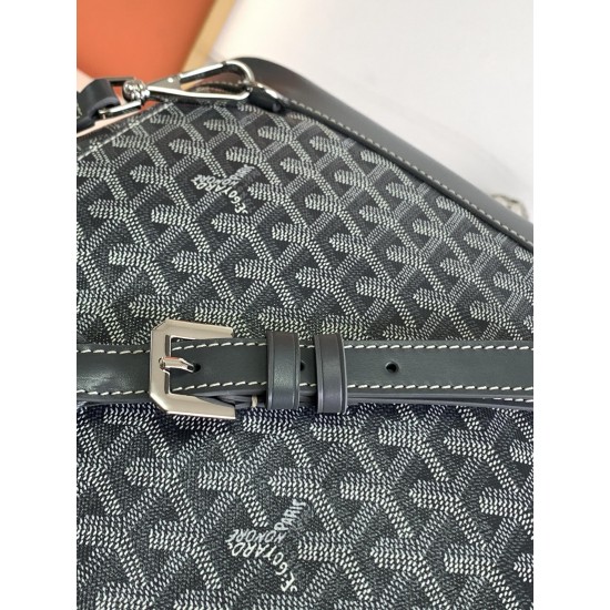 Alpin MM backpack  size：39x32x15.5cm