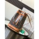 Petit Flot Bucket Bag