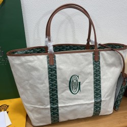 Saint Louis Pertuis  tote bag