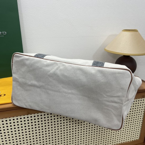 Saint Louis Pertuis  tote bag