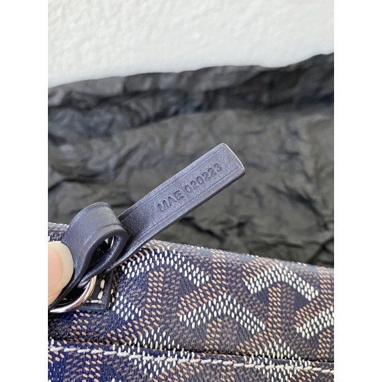 hobo zipper tote