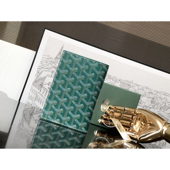 Grenelle Passport Folder