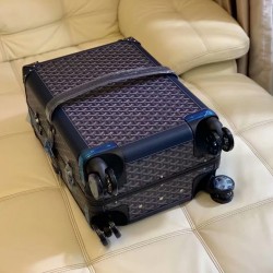 Bourget 20” Trolley Case。50 cm x 24 cm x 36 cm