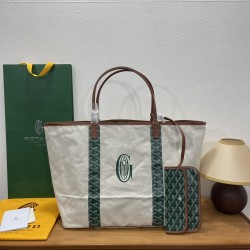 Saint Louis Pertuis  tote bag