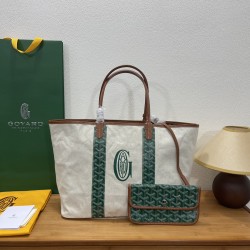 Saint Louis Pertuis  tote bag