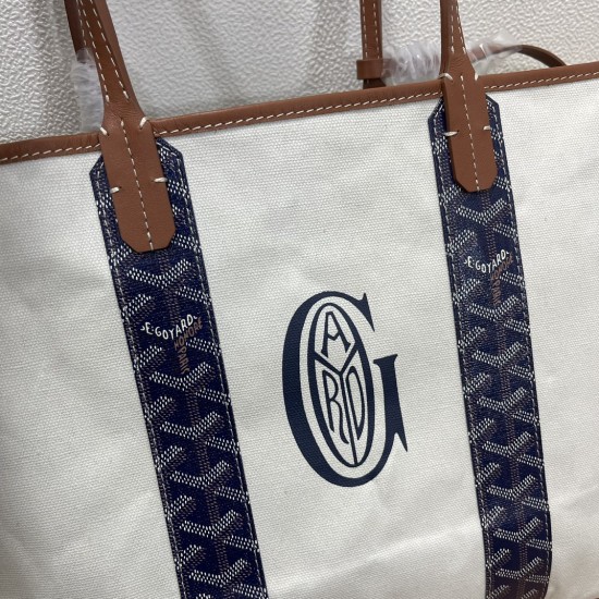 Saint Louis Pertuis  tote bag