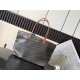 Artois Medium Zipper Tote Bag