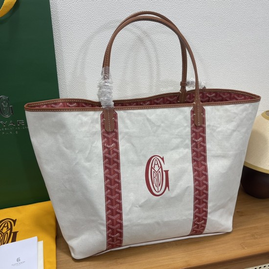 Saint Louis Pertuis  tote bag