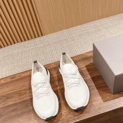 Men ports shoes