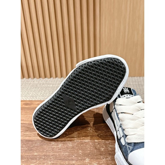 Leisure sports shoes bone shoes