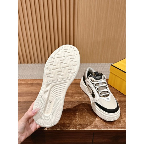 skate shoes