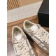 Skateboard shoes