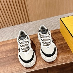 skate shoes