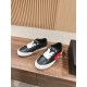Skateboard shoes