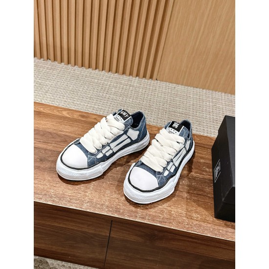 Leisure sports shoes bone shoes