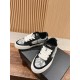 Skateboard shoes