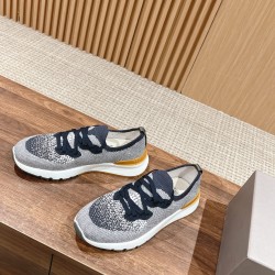 Men ports shoes